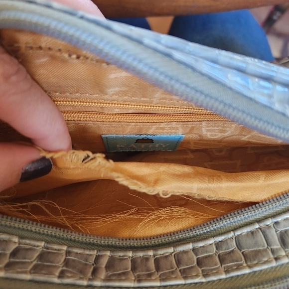 Kathy Van Zeeland Purse Shoulder Bag Faux Croc Embossed Leather Silver G… - Picture 7 of 7